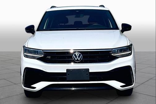 Pure White 2022 Volkswagen Tiguan 2.0T SE R-Line Black 4MOTION