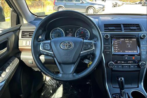 2016 Toyota Camry XLE