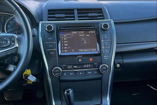 2016 Toyota Camry XLE