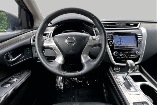 Pearl White 2018 Nissan Murano SL