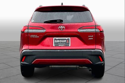 2025 Toyota Corolla Cross XLE