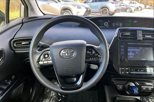 2019 Toyota Prius LE