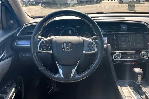 2017 Honda Civic Touring