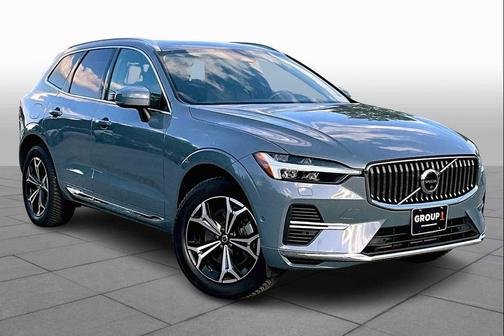 2022 Volvo XC60 Recharge Plug-In Hybrid T8 Inscription Expression