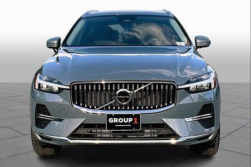 2022 Volvo XC60 Recharge Plug-In Hybrid T8 Inscription Expression
