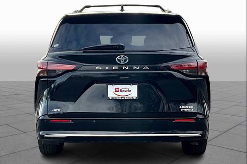 2024 Toyota Sienna Limited 7-Passenger