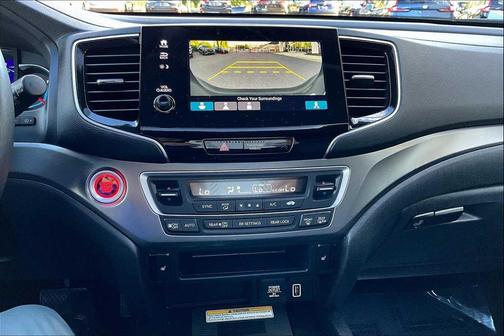 2022 Honda Pilot AWD Special Edition