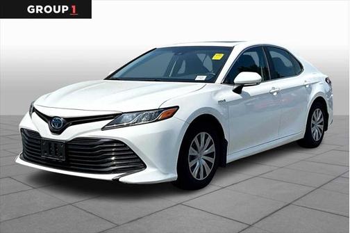 2018 Toyota Camry Hybrid LE