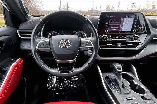 2022 Toyota Highlander XSE