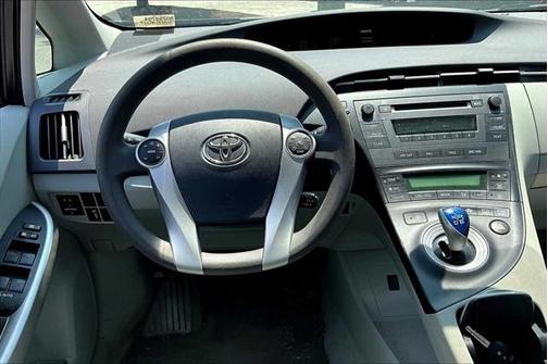 2011 Toyota Prius II