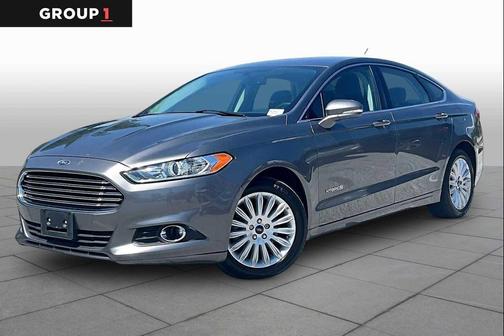 STERLING GRAY METALLIC 2014 Ford Fusion Hybrid SE