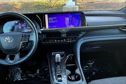 2024 Toyota Crown XLE