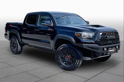 Midnight Black Metallic 2018 Toyota Tacoma TRD Pro