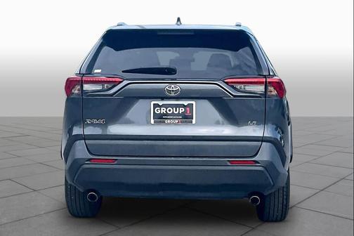 Magnetic Gray Metallic 2020 Toyota RAV4 LE