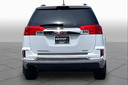 Summit White 2017 GMC Terrain SLE-2