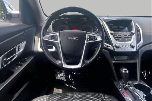 Summit White 2017 GMC Terrain SLE-2