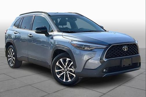 2025 Toyota Corolla Cross XLE