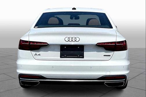 2022 Audi A4 45 S line Premium Plus