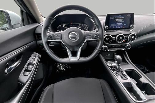Brilliant Silver Metallic 2022 Nissan Sentra SV