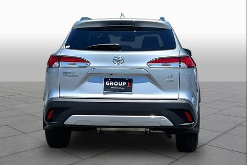 Sonic Silver 2023 Toyota Corolla Cross LE