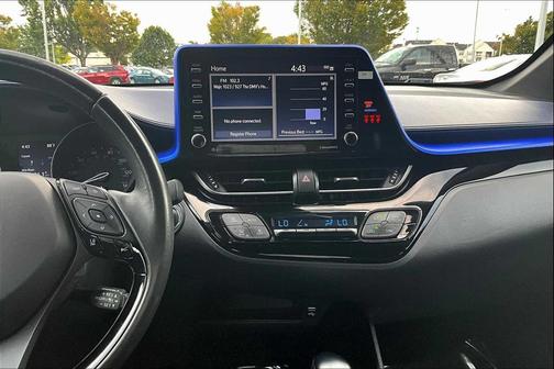 2021 Toyota C-HR XLE