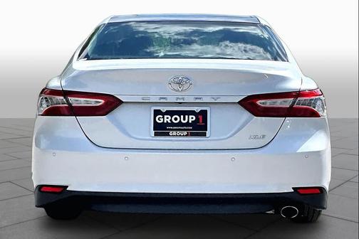 Wind Chill Pearl 2018 Toyota Camry XLE