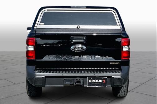 SHADOW BLACK 2023 Ford Maverick Lariat