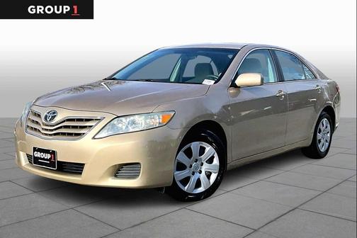 2010 Toyota Camry LE
