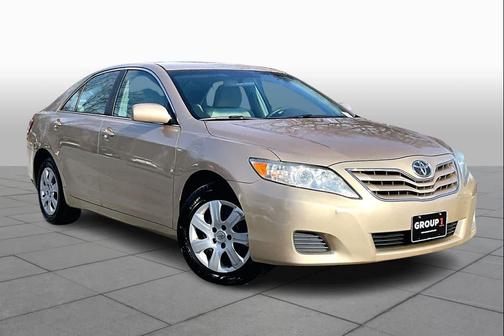 2010 Toyota Camry LE