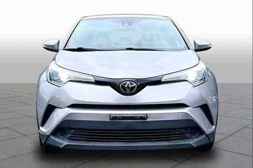 Silver Knockout Metallic 2019 Toyota C-HR XLE