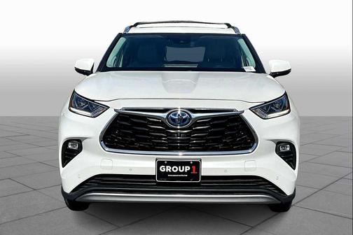 2021 Toyota Highlander Hybrid Platinum