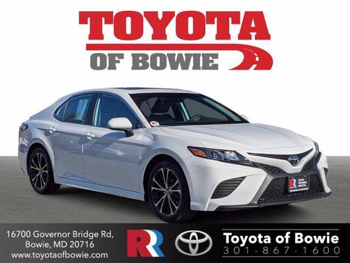 2020 Toyota Camry SE