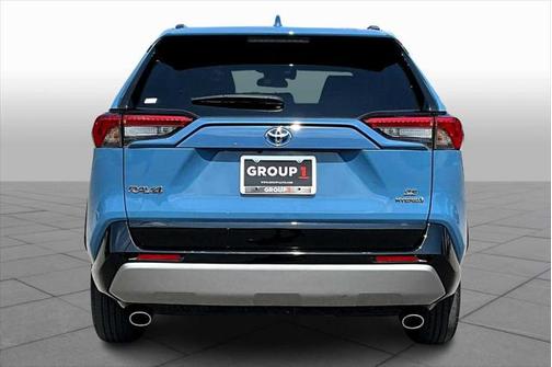 2022 Toyota RAV4 Hybrid SE