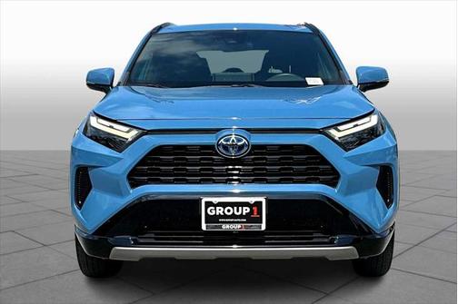 2022 Toyota RAV4 Hybrid SE
