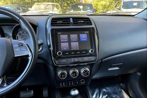 2022 Mitsubishi Outlander Sport SE