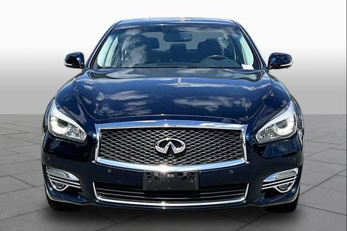 2016 INFINITI Q70L 3.7X