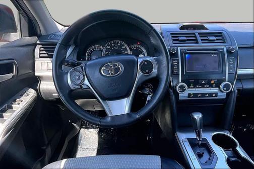 Barcelona Red Metallic 2013 Toyota Camry SE