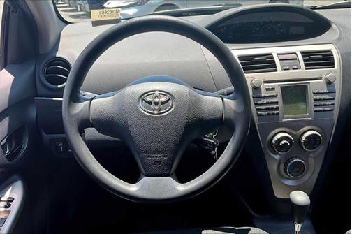 2010 Toyota Yaris Base