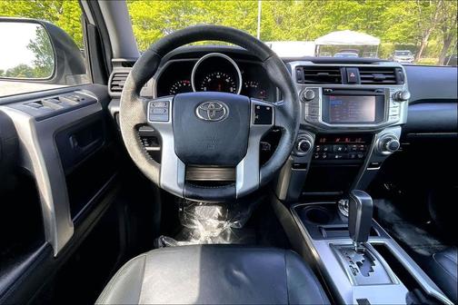 Classic Silver Metallic 2012 Toyota 4Runner Limited