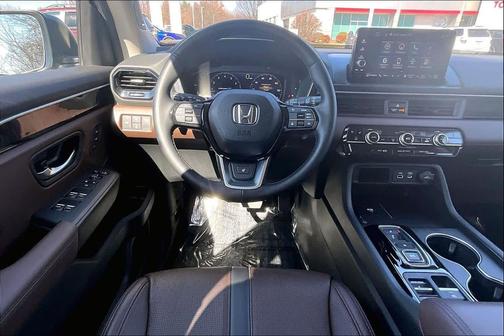 2025 Honda Pilot Elite