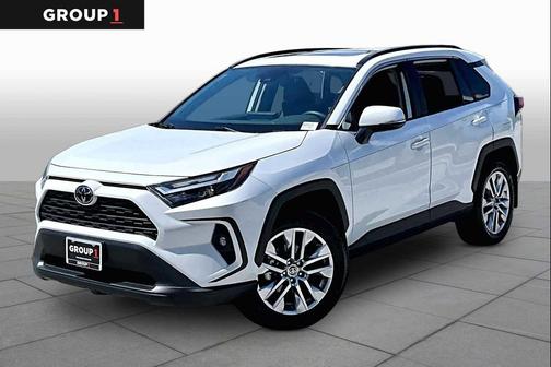 Wind Chill Pearl 2024 Toyota RAV4 XLE Premium