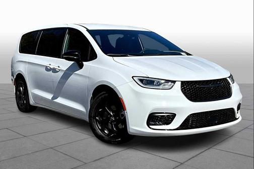 2024 Chrysler Pacifica Hybrid S Appearance Pkg