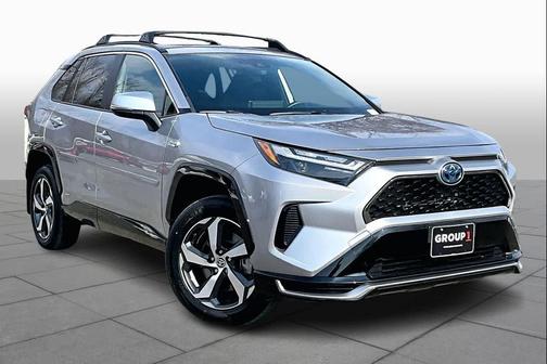 2024 Toyota RAV4 Prime SE