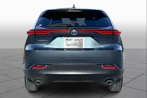 2024 Toyota Venza LE