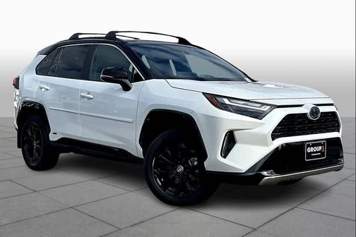 2024 Toyota RAV4 Hybrid SE