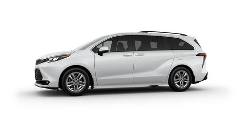 2025 Toyota Sienna XLE