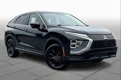 Labrador Black Pearl 2023 Mitsubishi Eclipse Cross LE