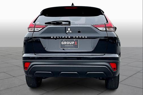 Labrador Black Pearl 2023 Mitsubishi Eclipse Cross LE