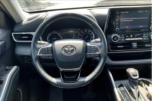 2021 Toyota Highlander Hybrid XLE