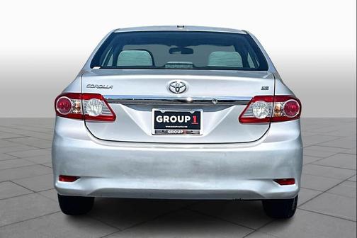 2013 Toyota Corolla LE